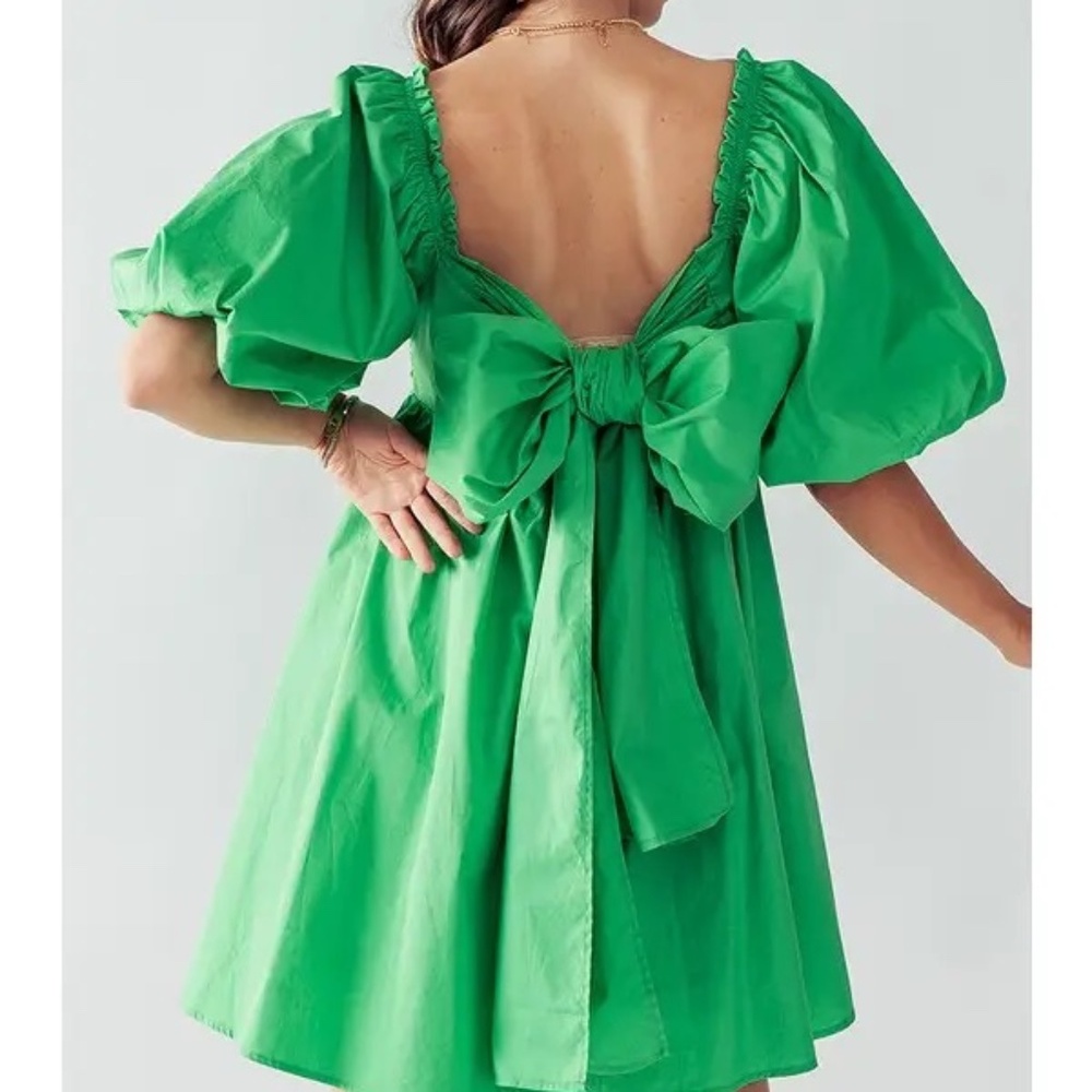 Kelly Green Puff Sleeve, Back Bowtie Mini Dress